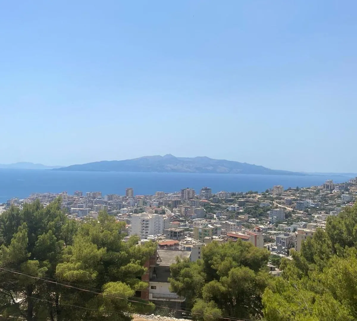 Guest House Genti Sarande Albania
